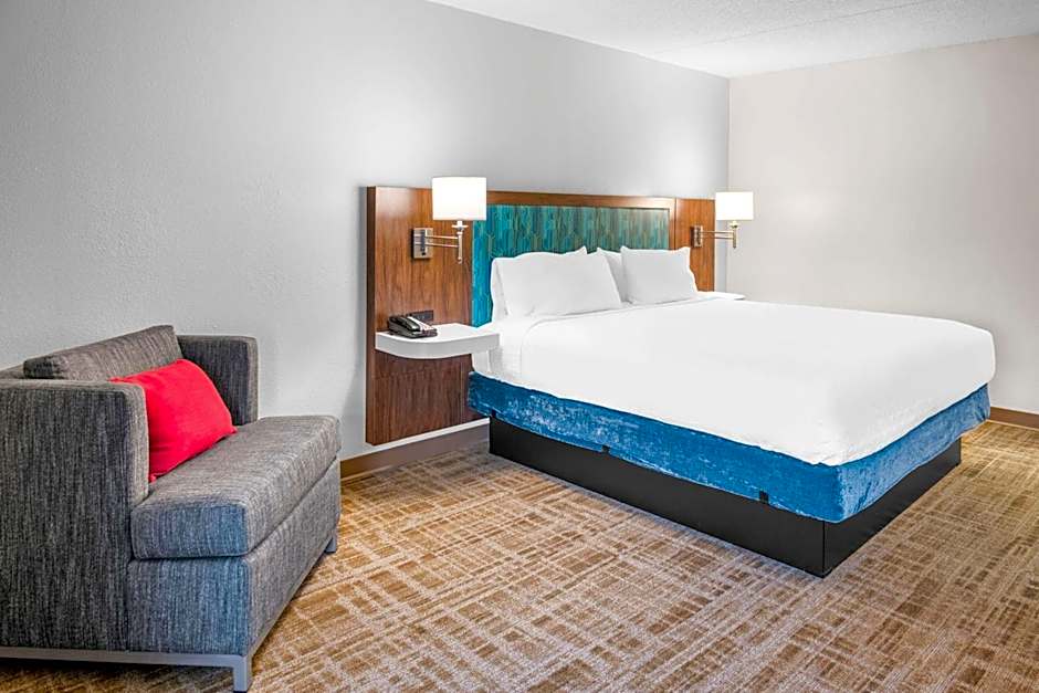 Hampton Inn By Hilton Grand Rapids-North