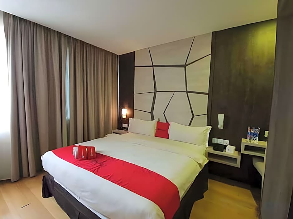 Paragon Nagoya Hotel Batam