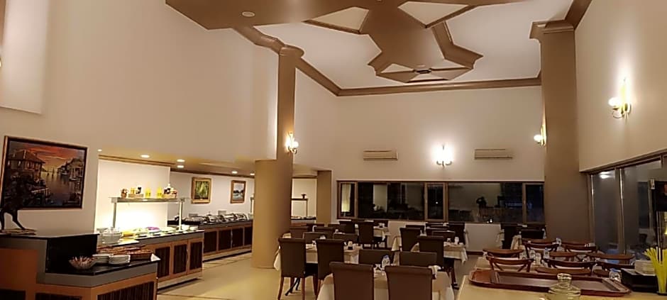 Silver Tower Family Apart Otel