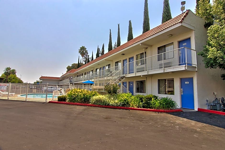 Motel 6-West Sacramento, CA