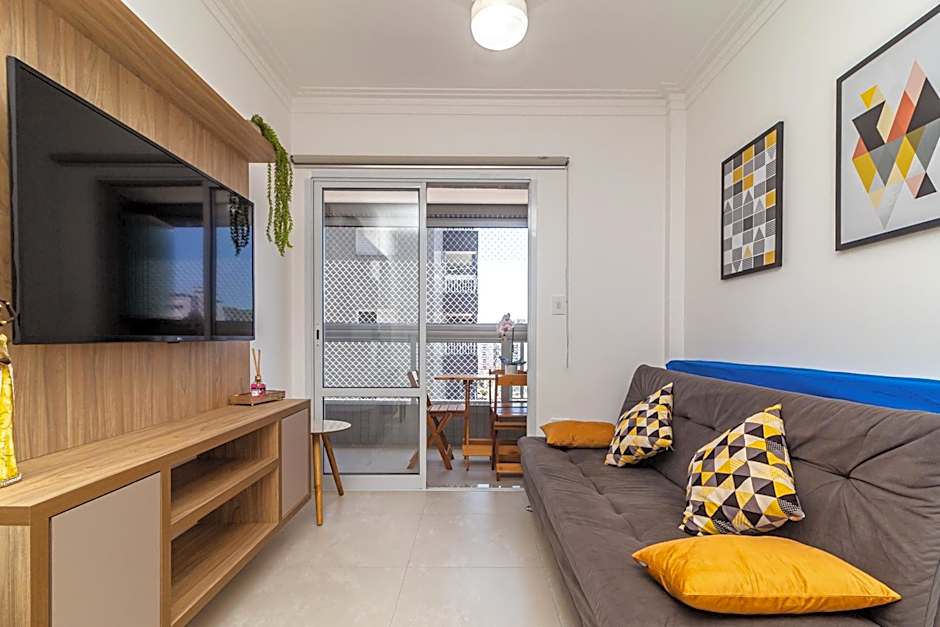 Apartamentos a Beira Mar, Aconchegantes e Modernos, a 3 Minutos da Praia com Ar Condicionado, Sacada Gourmet, Garagem e Portaria 24h