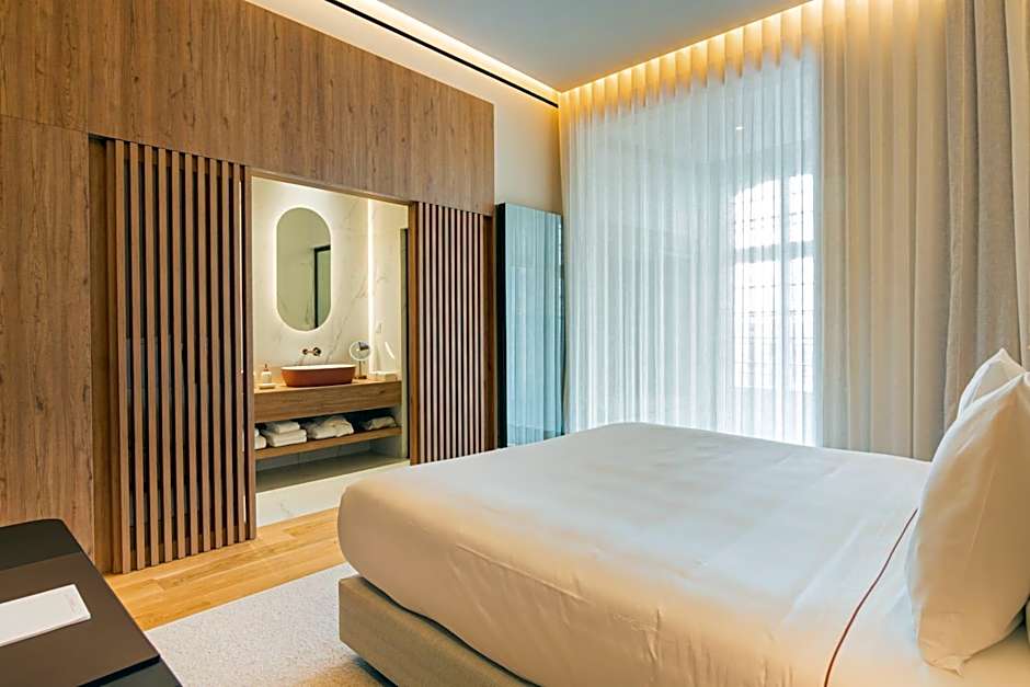 The Lince Santa Clara