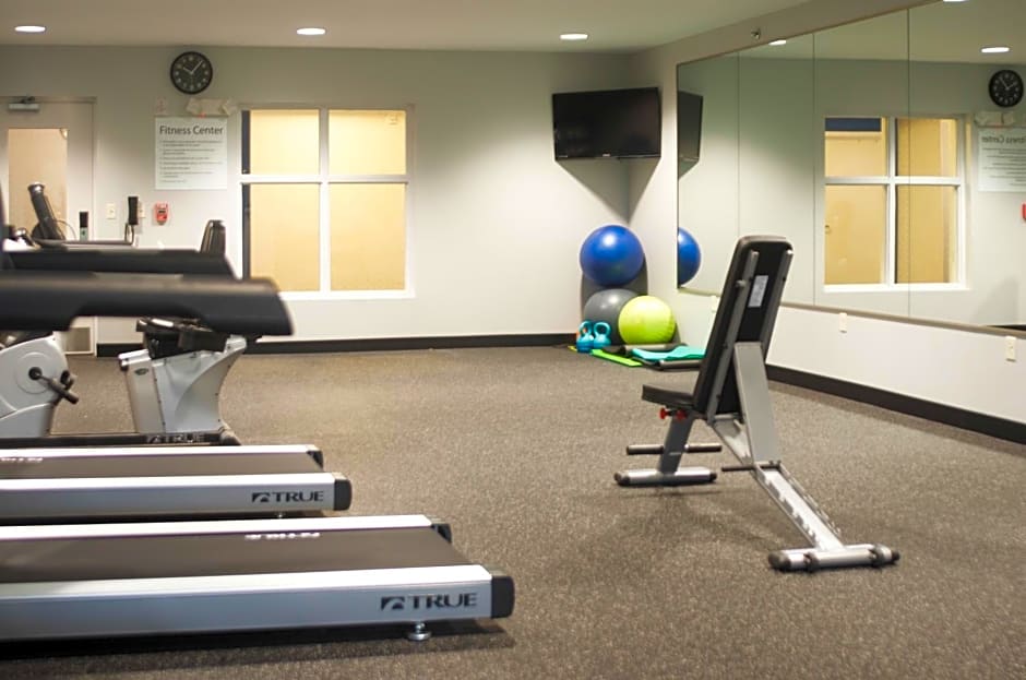 Holiday Inn Express Hickory-Hickory Mart By IHG