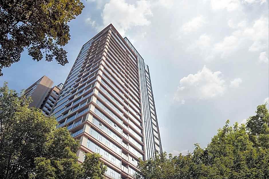 The Marq Residence By Convinia