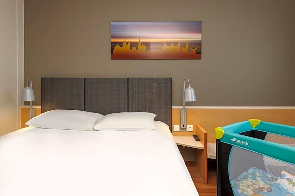 ibis Hotel Würzburg City