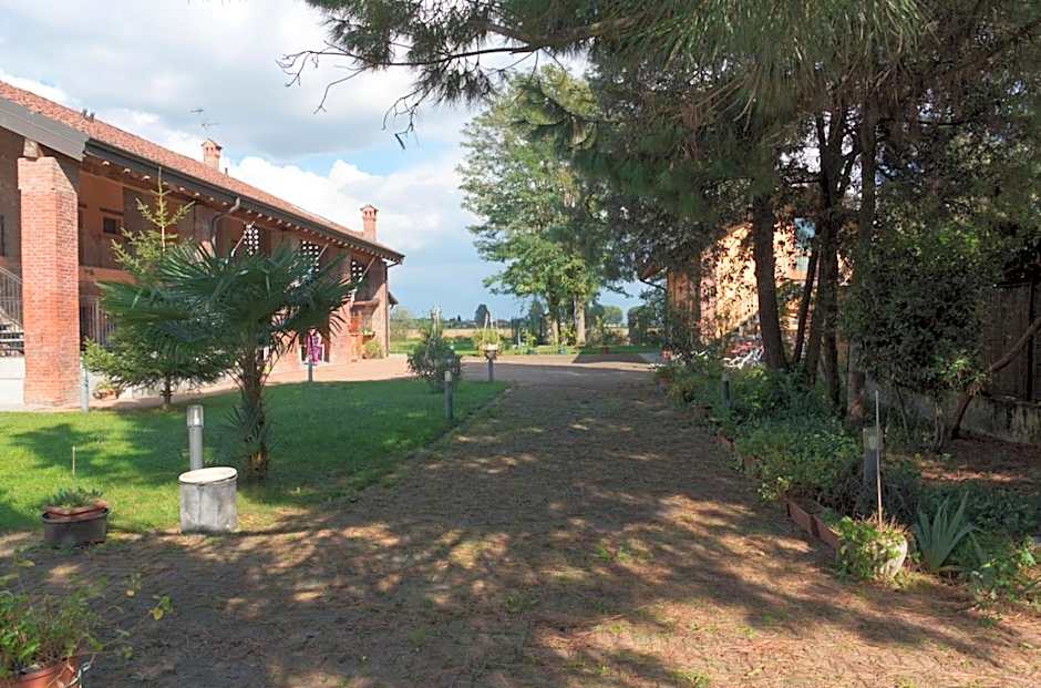 Antica Cascina B&B