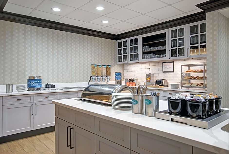 Homewood Suites By Hilton Charlotte/Ayrsley