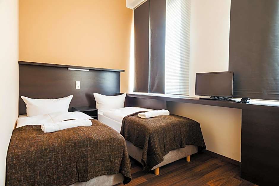 Apple City Hotel