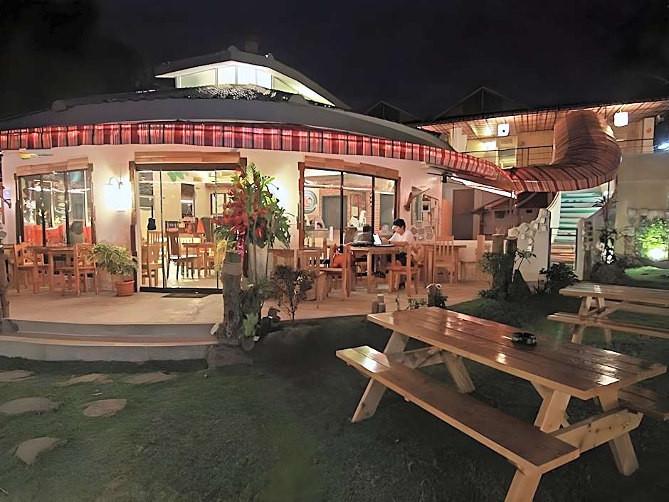 Gabbys Bed And Breakfast