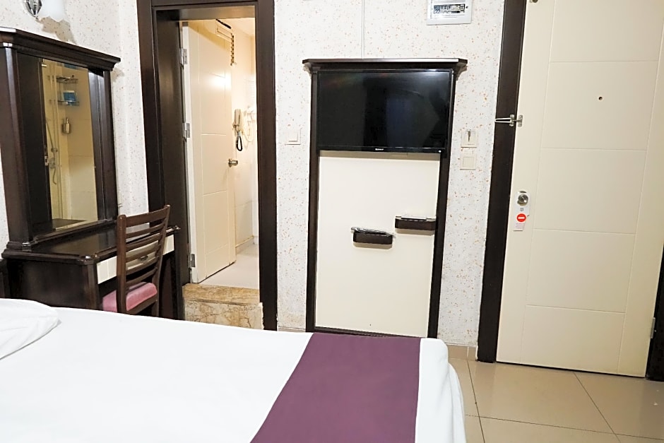 Küçük Velic Hotel