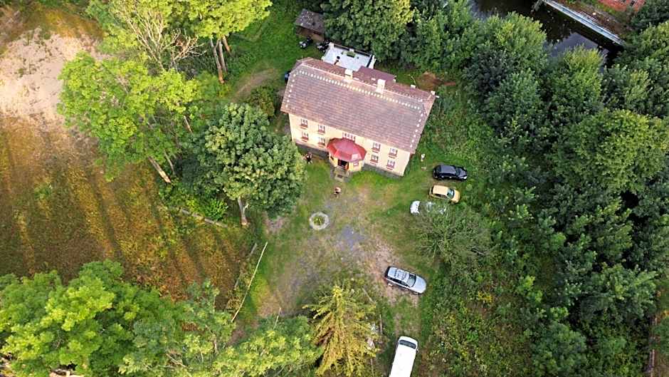 Villa Sunshine / Slunečna Vila