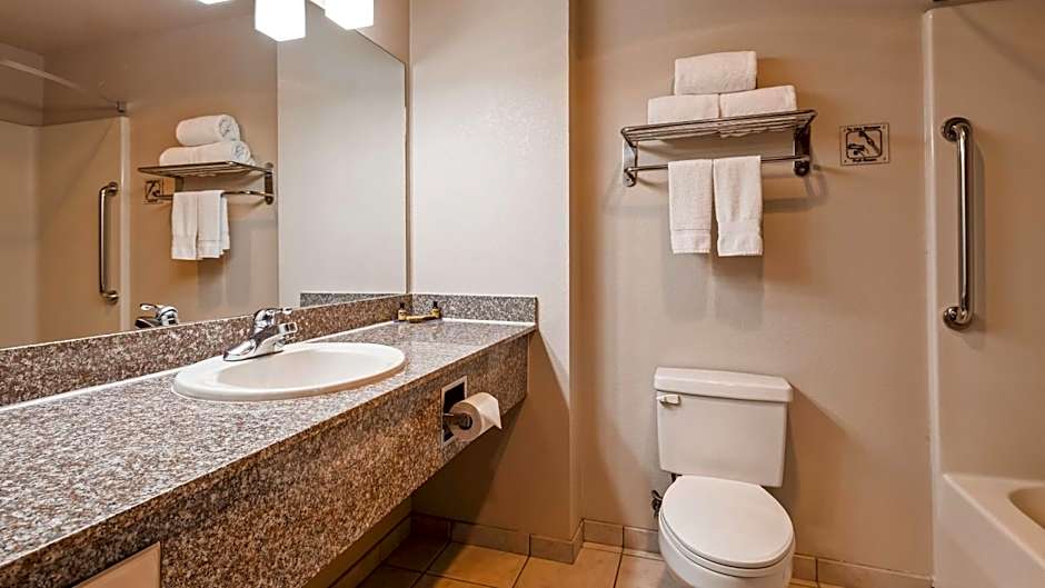 Best Western Plus Memorial Inn & Suites