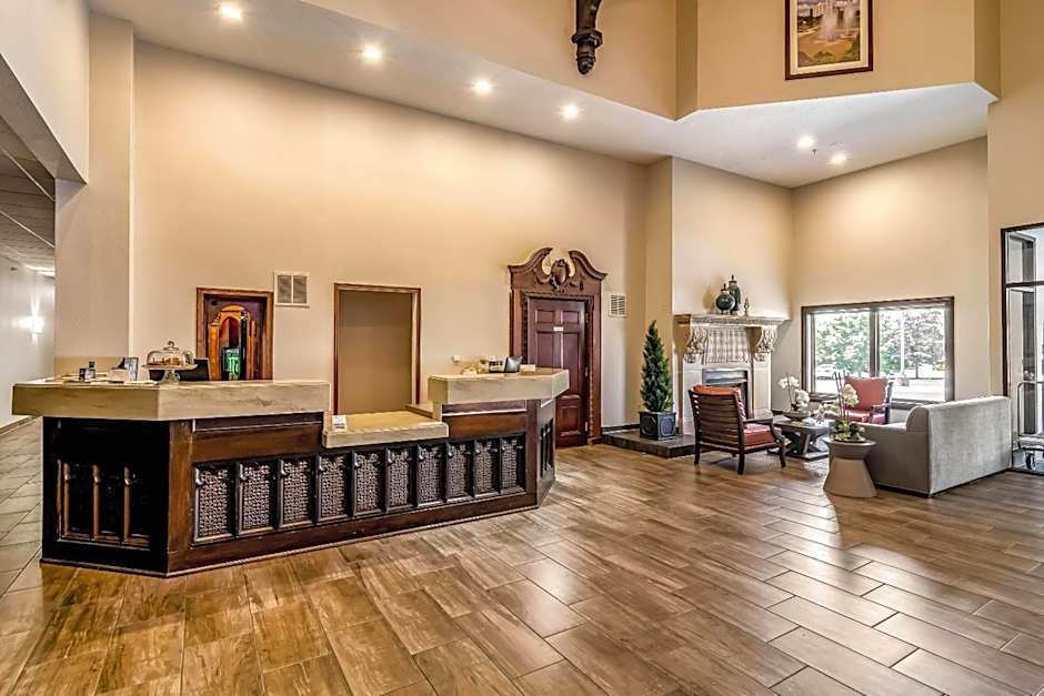 Riverview Inn & Suites, an Ascend Collection Hotel