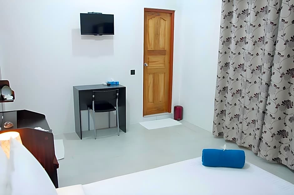 Ithaa Beach Maldives