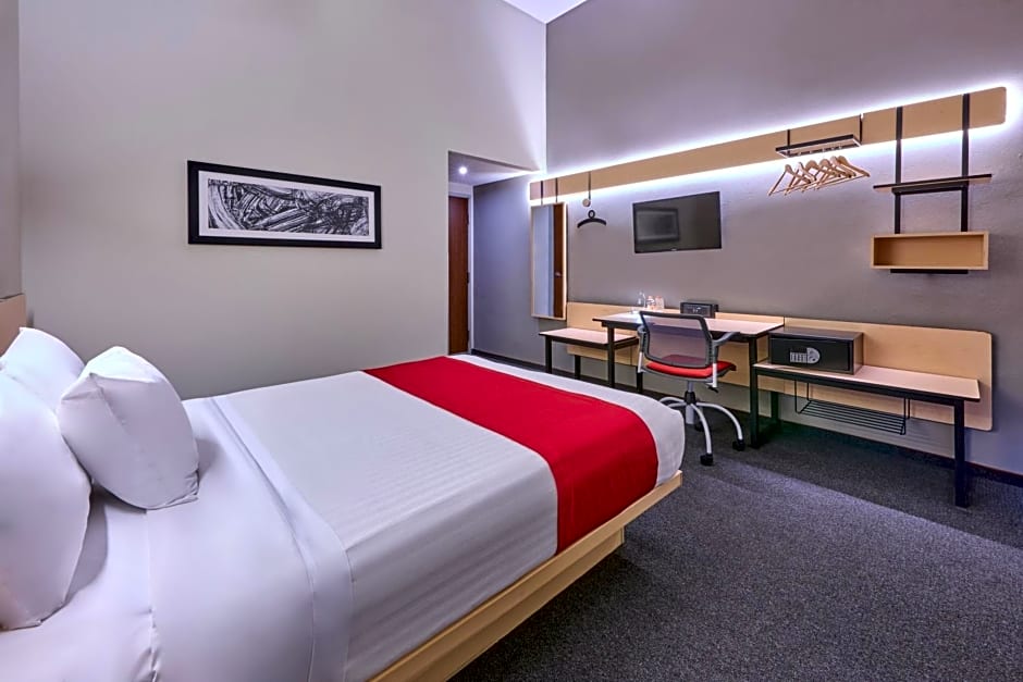 City Express Plus by Marriott Ciudad de México Patio Universidad