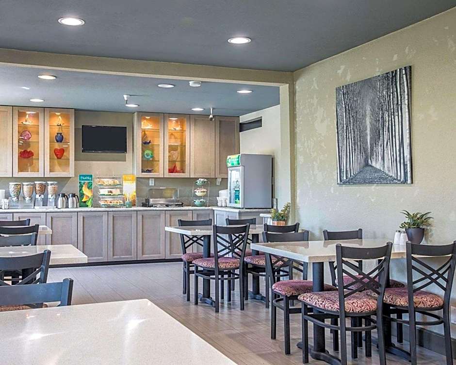 Quality Inn Ontario Airport Convention Center