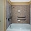 Hawthorn Suites by Wyndham Midwest City Tinker AFB