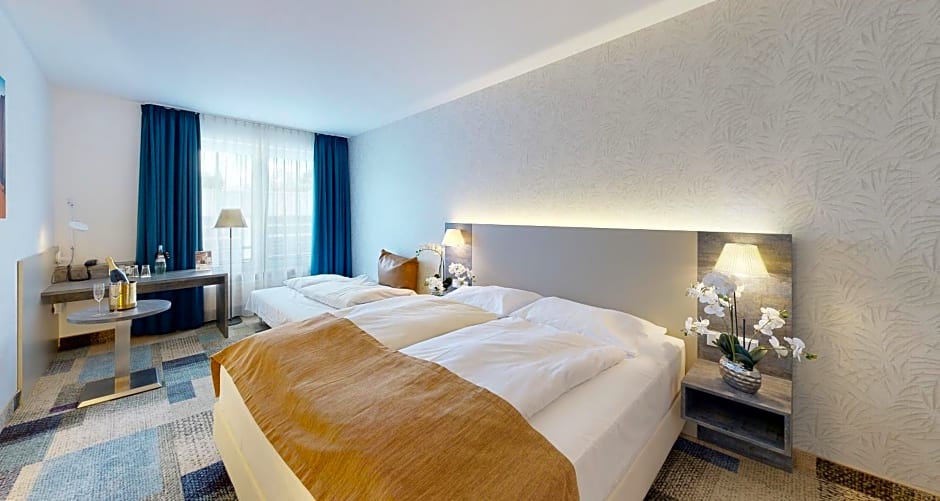 PLAZA INN Regensburg