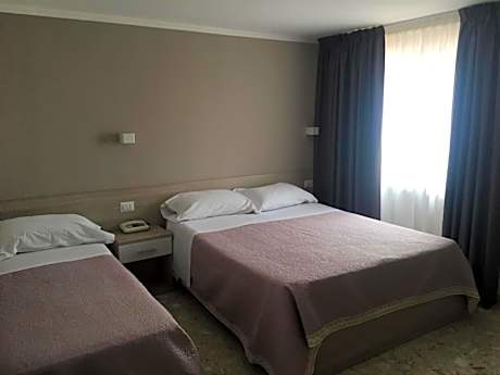 Budget Triple Room