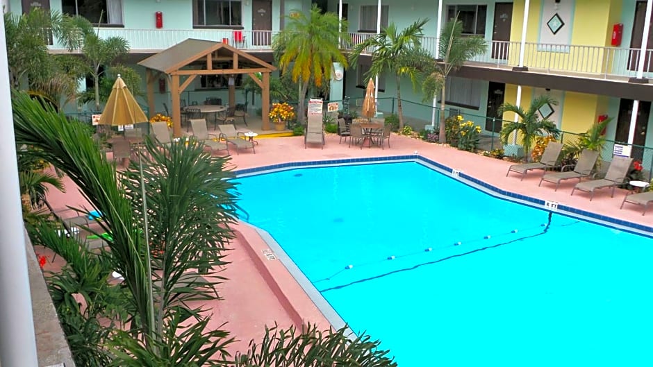 Island House Resort Hotel