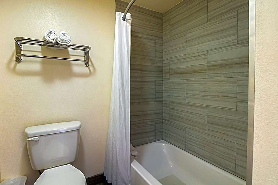 Motel 6 Hesperia, CA - East