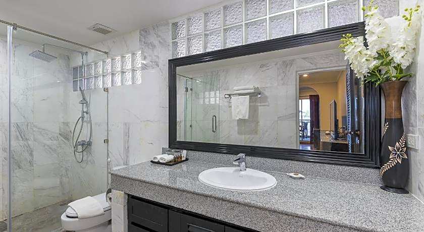 Ambiance Pattaya Hotel