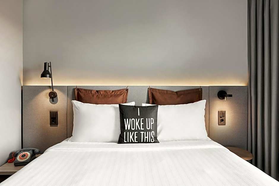 Moxy Barcelona