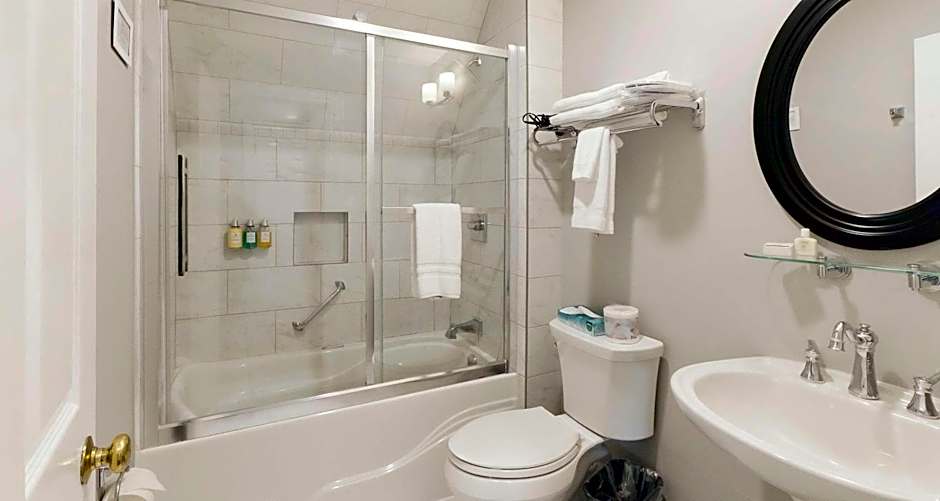 The Idlewyld Inn and Spa