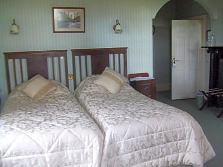 Standard 2 Beds