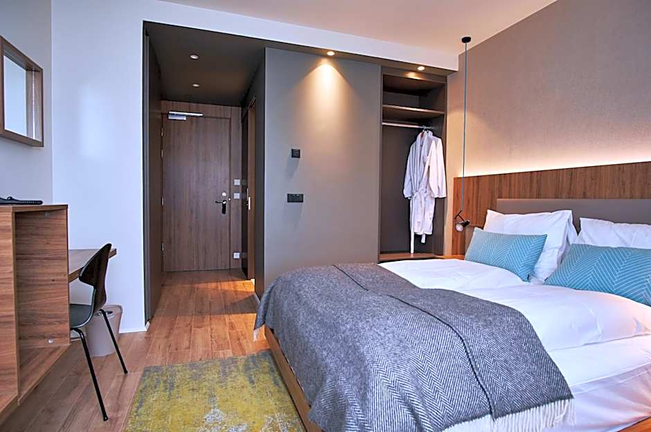 Hotel Berg by Keflavik Airport