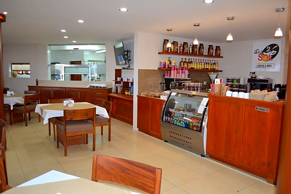 Hotel Playa Del Sol