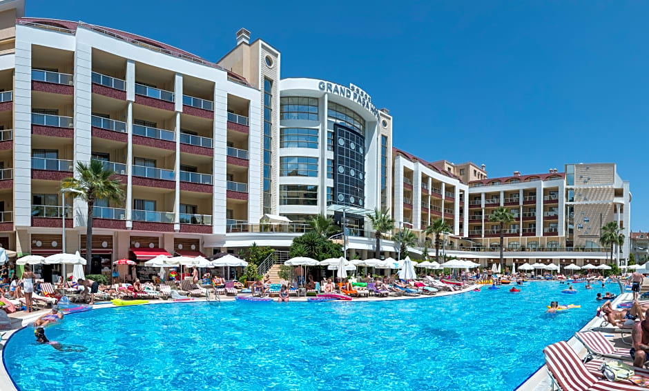 Grand Pasa Hotel