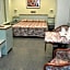 Le Petit Hotel