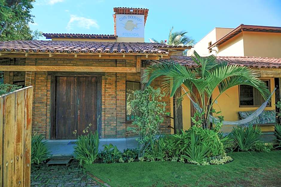 Cais Dourado Pousada