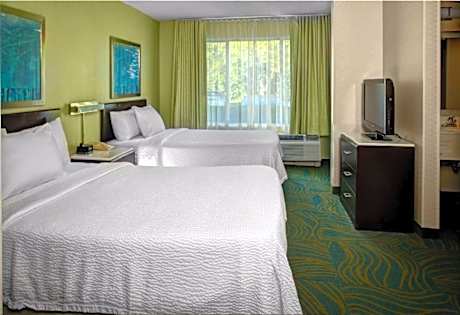 Studio Suite 2 Double Hear Accessible Tub Ns