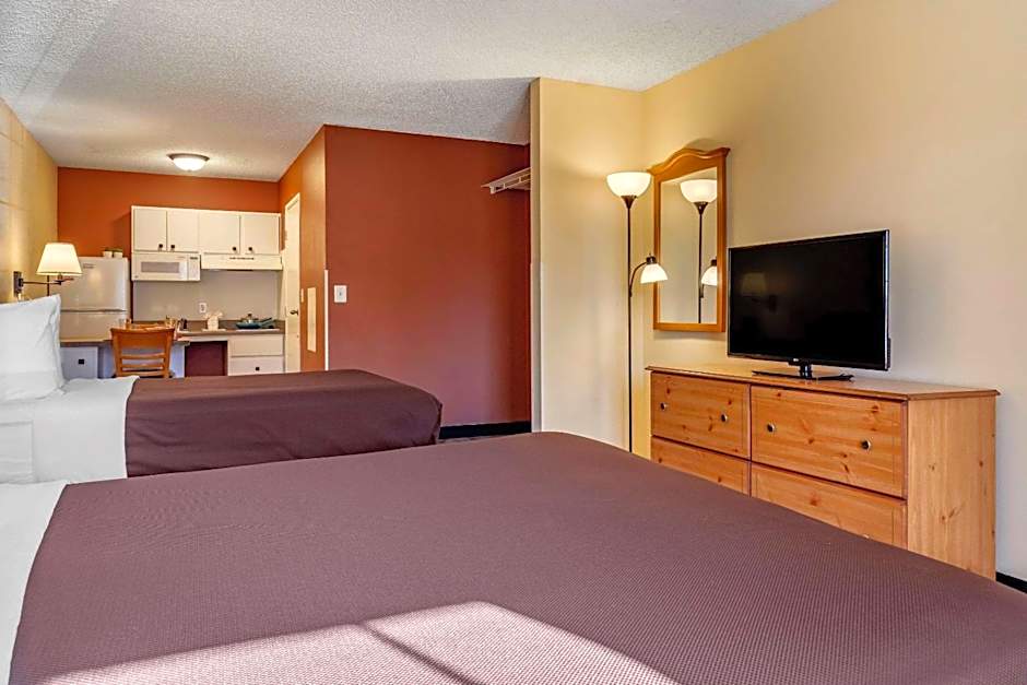 Suburban Studios Albuquerque Midtown - University