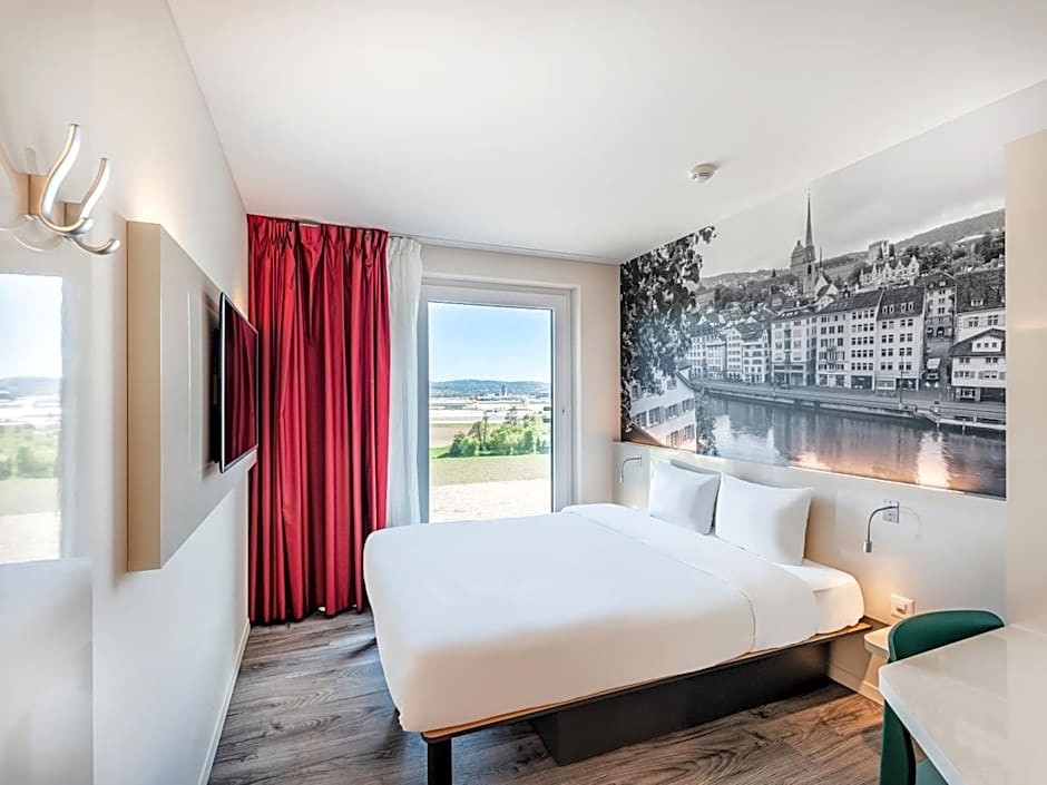 B&B HOTEL Zürich Airport