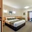 The Waverley International Hotel