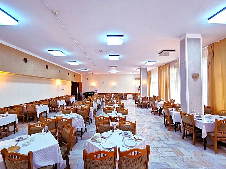 Hotel Muncel Băile Felix