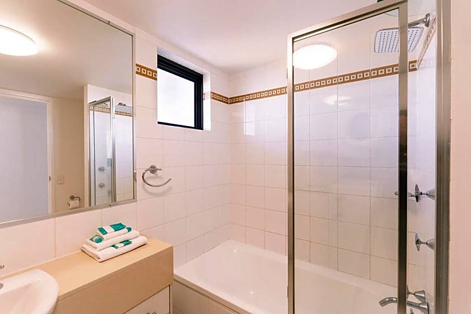 3 Bedroom Apartment — 13 fotoğraftan 1. fotoğraf