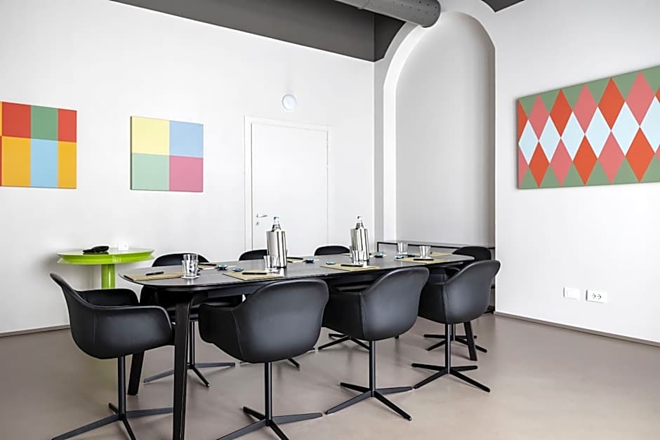 Savona 18 Suites