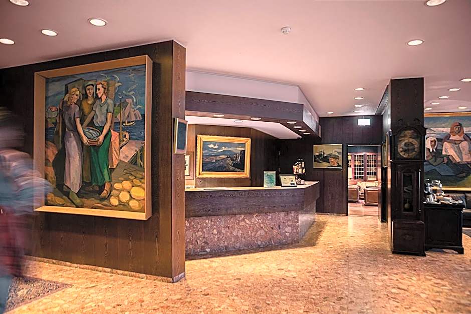 Hotel Holt - The Art Hotel