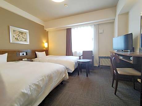 Comfort Twin Room with Private Bathroom - Non-Smoking - Main Building