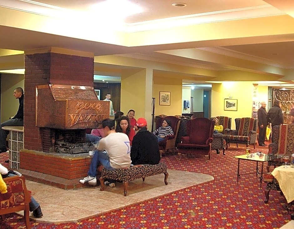 Genç Yazıcı Hotel Uludağ