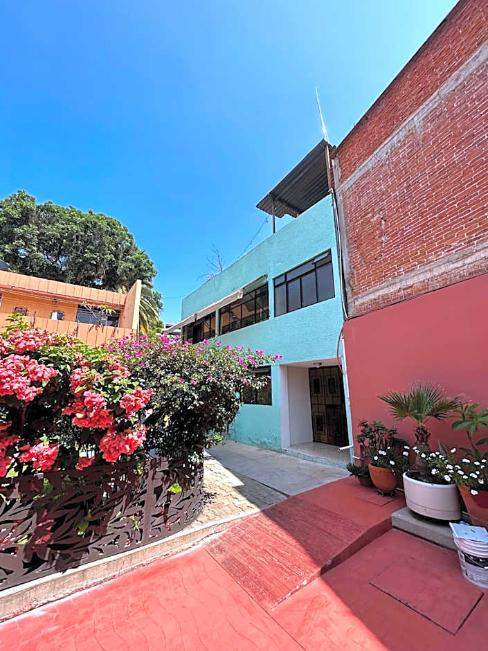 Casa de las Palmas Guest House