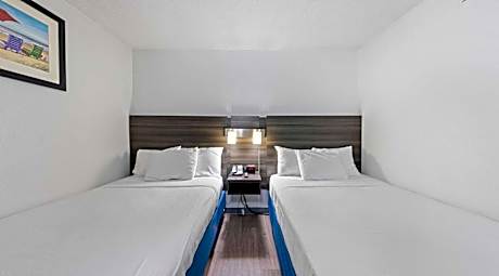 Suite with Two Double Beds and Balcony