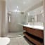 Grand Tien Shan Hotel