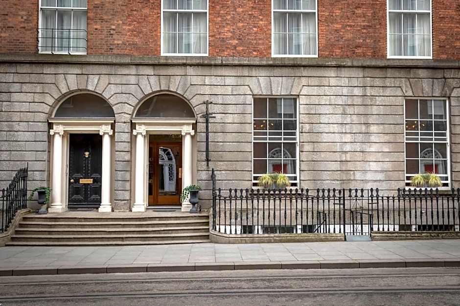 Albany House