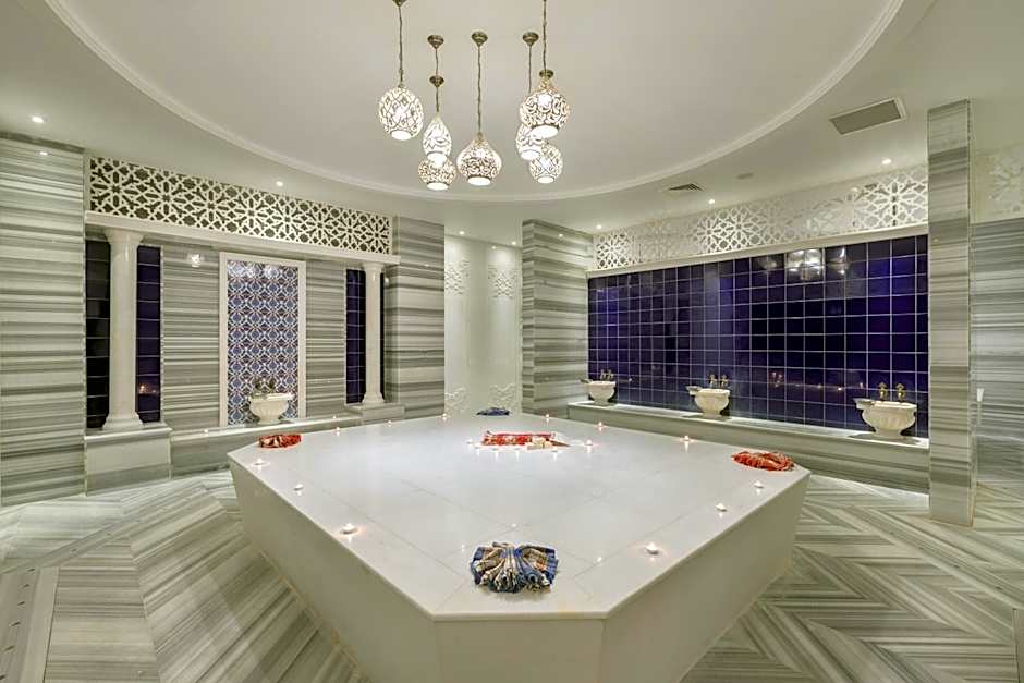 Side Crown Palace Ultra All Inclusive