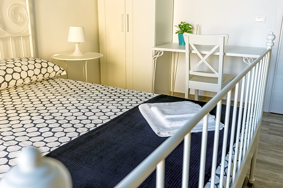 B&B Medusa – St. Flavia, CA